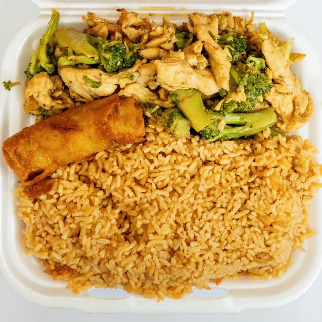 Chicken with Broccoli Platter.